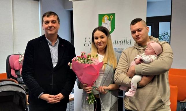 Oliwka z Poddubówka otrzymała między innymi fotelik samochodowy,