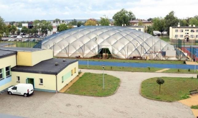 Projekt budowy hali pneumatycznej na boisku przy Szkole Podstawowej nr 6