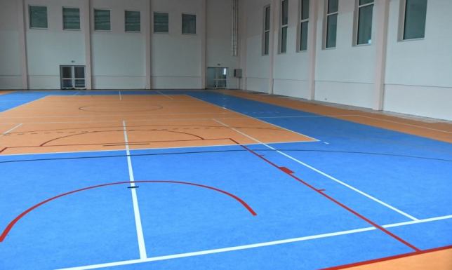 Konstrukcja nowej hali sportowej przy Zespole Szkół nr 4 w Suwałkach