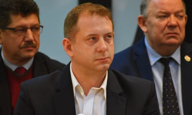 Jacek Roszkowski, interpelacja ws. rozkładu jazdy komunikacji miejskiej