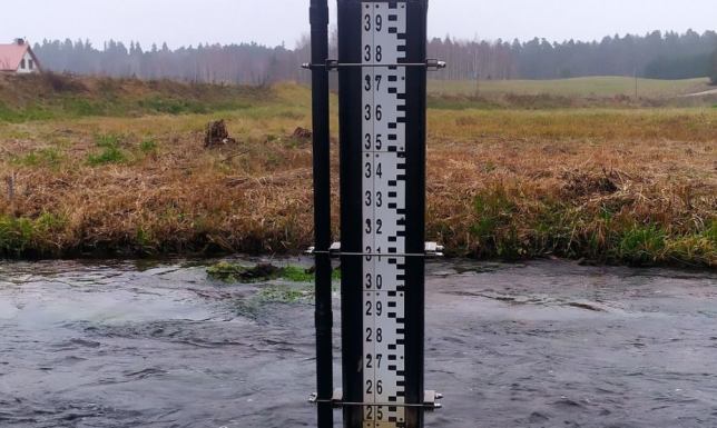 kontrola jakości wody na rzece Czarna Hańcza w Sobolewie