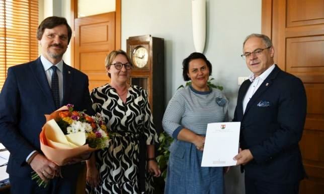 Po rezygnacji Marty Kapusty Ratusz szuka dyrektora żłobka nabór na stanowisko dyrektora Żłobka Miejskiego w Suwałkach