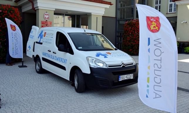 Karetka dla zwierząt i uruchomienie systemu ratowania poszkodowanych zwierzaków