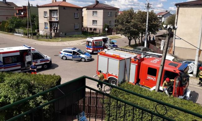 Wypadek na skrzyżowaniu ulic Kawaleryjskiej i Partyzantów w Suwałkach. 