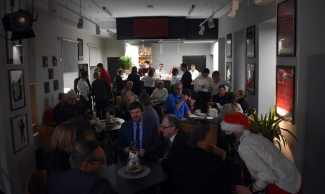 Oficjalne otwarcie Kawiarni Artystycznej w budynku SOK przy ul. Noniewicza