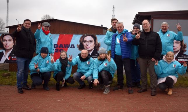 Konferencja ws. zniszczonych banerów