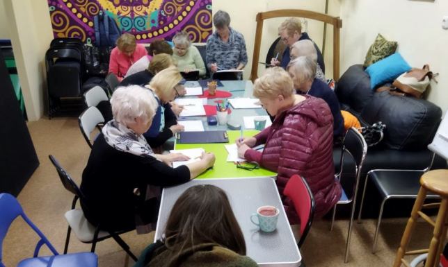 Podpisanie umowy na prowadzenie Klubów Seniora w Suwałkach