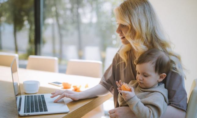 dodatkowy zasiłek dla osób pracujących w służbie zdrowia 