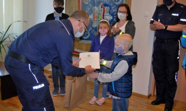 Najmłodsi chcą zostać policjantami Najmłodsi chcą zostać policjantami
