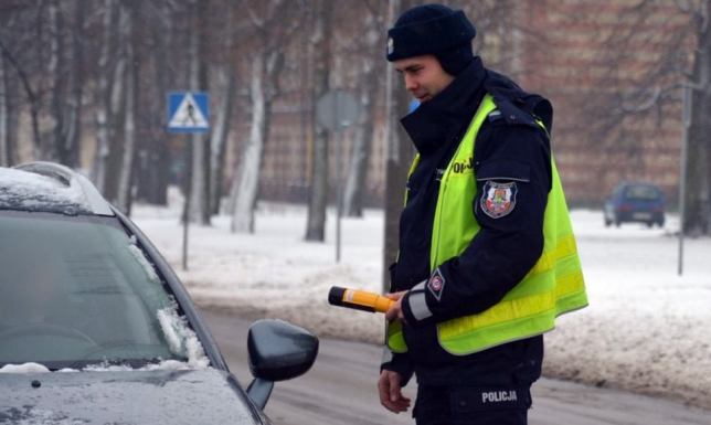 w powiecie suwalskim policjanci zatrzymali 4 nietrzeźwych kierowców