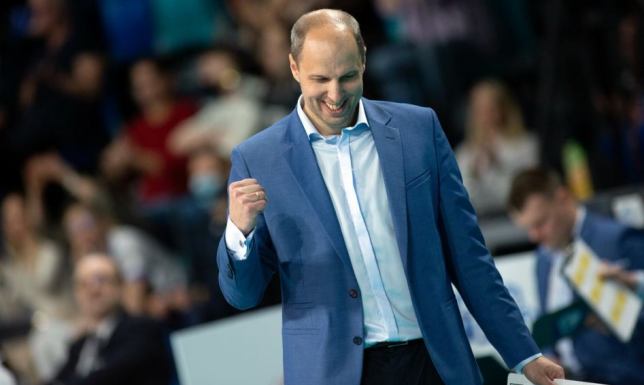 ominik Kwapisiewicz poprowadzi Ślepsk Malow Suwałki przez najbliższe dwa lata