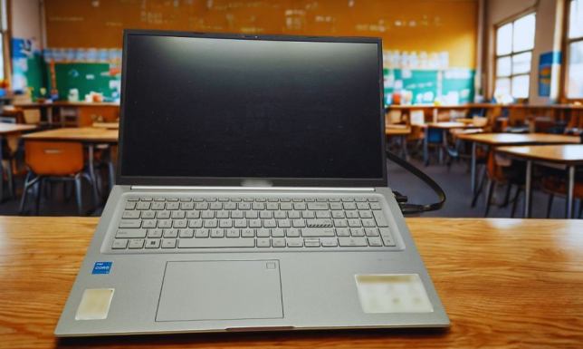 Suwalskie placówki oświatowe zostały wyposażone w blisko 1800 nowych urządzeń