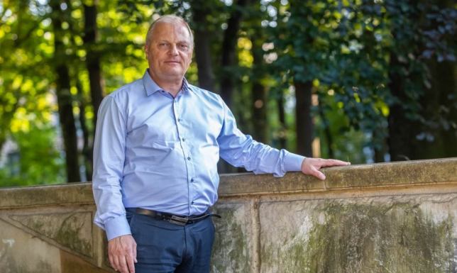 Lech Kołakowski przeciwko piątce Kaczyńskiego