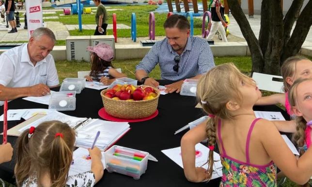 Wakacyjna Trasa Lewicy - piknik w Suwałkach Suwałki, Plac im. Marii Konopnickiej, godzina 17:30