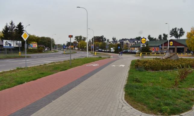 Lewoskręt przy ul. Jana Pawła II