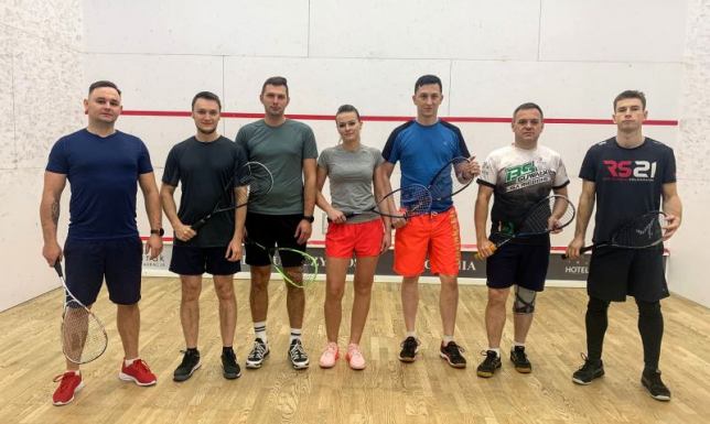 350 meczów rozegranych przez 34 osoby z Giżycka, Olecka, Suwałk i okolic