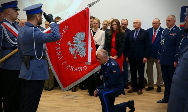 Bartosz Lorenc żegna się z Komendą Miejską Policji w Suwałkach