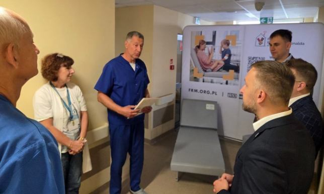 Setki łóżek dla rodziców dzięki zaangażowanym darczyńcom