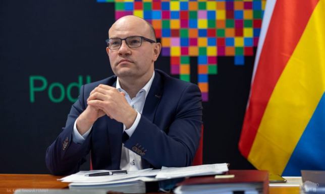 Fundusz Wsparcia Gmin i Powiatów, pieniądze dla Gminy Raczki i Gminy Jeleniewo