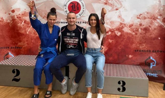 Złoto i brąz w Brazylijskim Jiu Jitsu Dwa medale zdobyły zawodniczki Centrum Sportów Walki Berserkers Team Suwałki