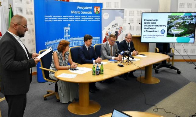 konferencja prasowa podsumowująca konsultacje społeczne ws. Mediateki