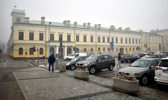 Zamawiający po raz kolejny zmuszony był postępowanie unieważnić