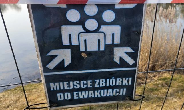 przeprowadzone zostaną szkolenia i działania edukacyjne.