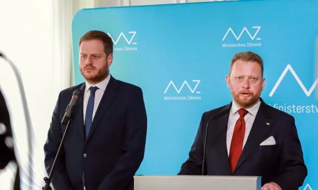 Wzrost zachorowań i powrót obostrzeń