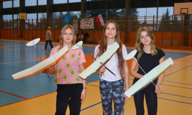 Otwarte Zawody Modeli Halowych w klasie F1N dla Młodzików