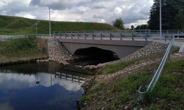 Nowy most na rzece Rospuda Most na rzece Rospuda oddany do użytkowania