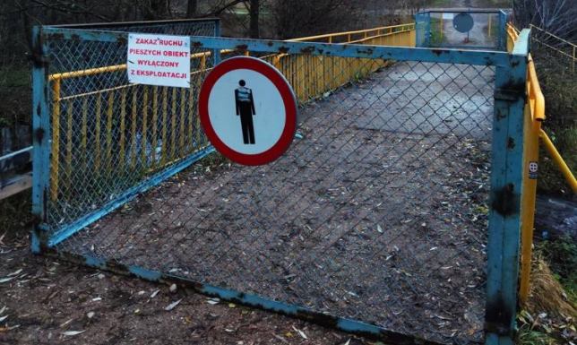 most na Czarnej Hańczy między ulicą Reymonta a Ogrodową