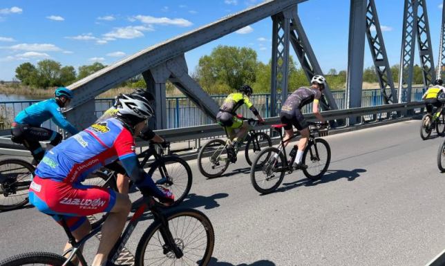 10 medali zdobyli w minioną niedzielę (07.05) kolarze MTB Suwałki