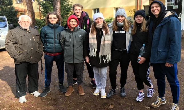 Medale i rekordy życiowe suwalskich pływaków