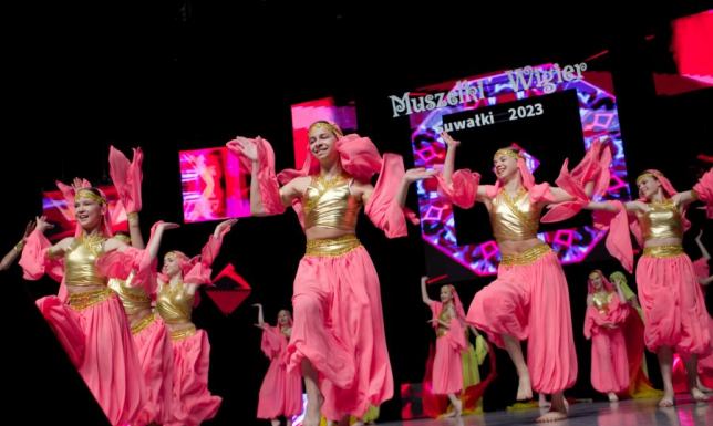 Międzynarodowy Festiwal Piosenki i Tańca w Suwałkach