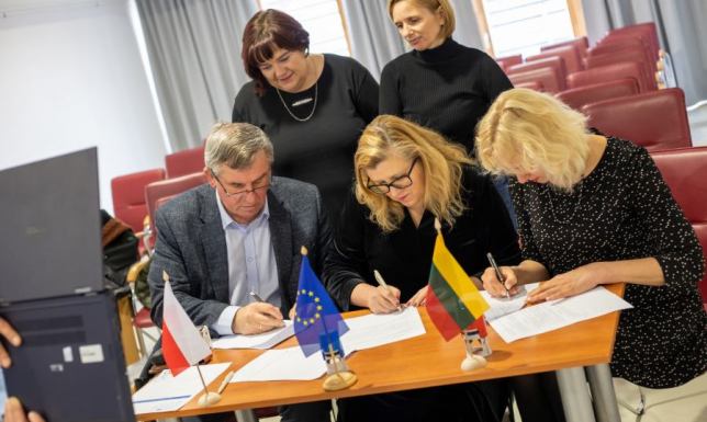 „Transgraniczna droga do nieskończoności wspomnień”