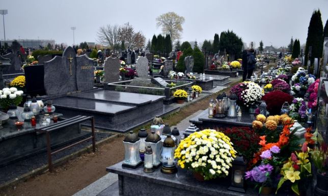 Biblioteka Publiczna im. Marii Konopnickiej i Klub SuwGenepedystów zapraszają