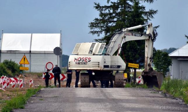 Niewybuch przy lotnisku w Suwałkach
