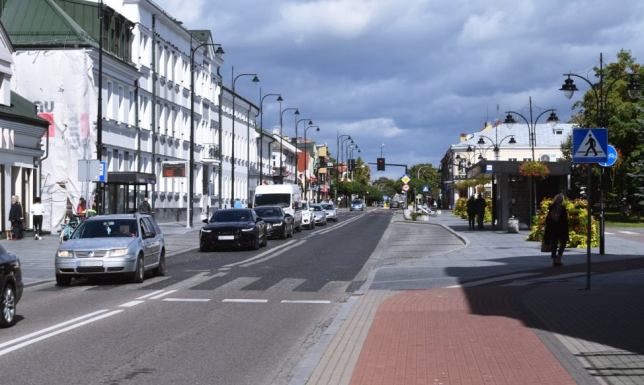 Ponad 1000 pojazdów więcej porusza się po suwalskich ulicach