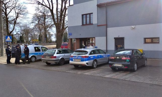 śledztwo w sprawie rozboju w sklepie na ulicy Staszica w Suwałkach