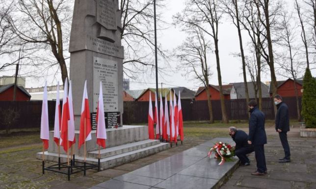 Rocznica Straceń 16 Mieszkańców Suwalszczyzny - utrudnienia drogowe Obchody 78. Rocznicy Stracenia 16 Mieszkańców Suwalszczyzny