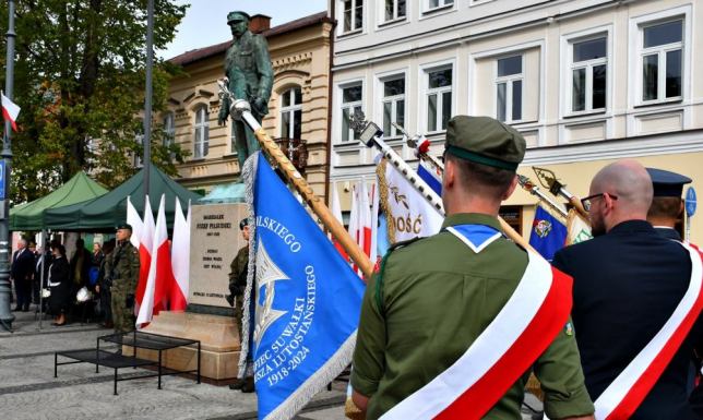  uroczyste obchody 106. rocznica wyzwolenia Suwałk