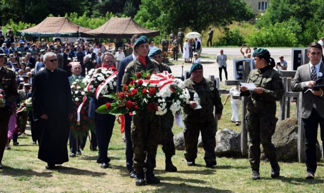 Rocznica Obławy Augustowskiej na Wzgórzu Krzyży w Gibach