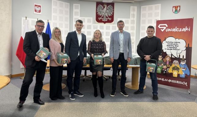 W Ratuszu ponownie rozdano pojemniki na bio odpady