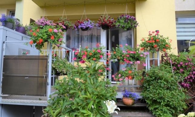 Piękne ogrody i kwieciste balkony - kolejna edycja konkursu XXVII edycja konkursu p.n. ”GDZIE TE PIĘKNE OGRODY I KWIECISTE BALKONY”