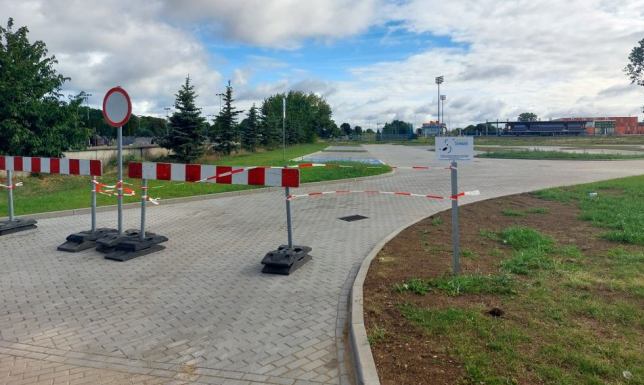 nowy parking przy ul. Grunwaldzkiej w Suwałkach 