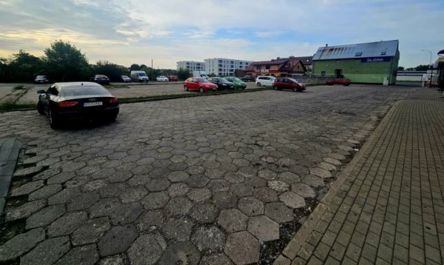  firma REM-BUD z Suwałk wybuduje parking za kwotę 586.710,00 zł
