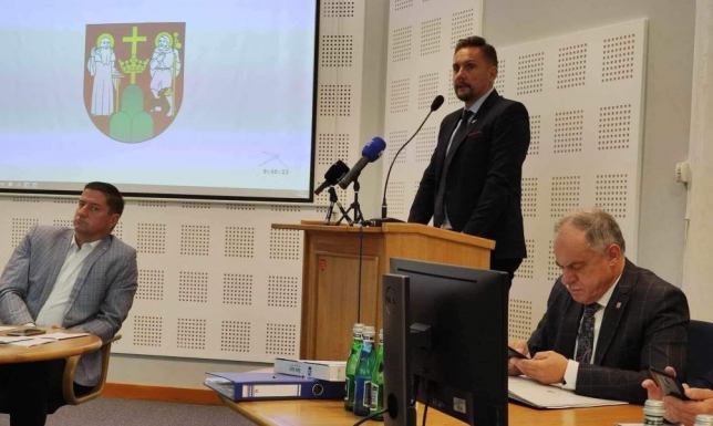 poseł Nowej Lewicy Paweł Krutul o progach dla suwalskich przedsiębiorców