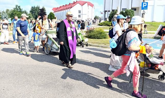 Przed uczestnikami dziesięć dni marszu i blisko 270 kilometrów do pokonania