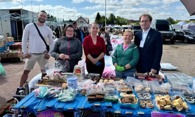 Pomagali zbierać środki dla Mai Luty zebranie środków na leczenie i rehabilitacje dla Mai Luty