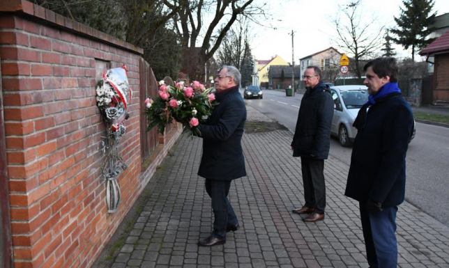 Aleksandra Szczerbińska urodziła się 12 grudnia 1882 roku w Suwałkach